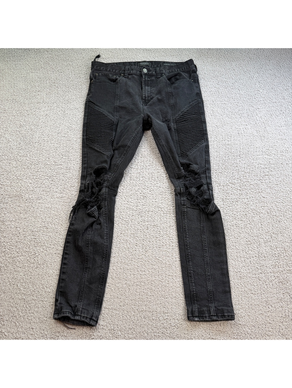 PacSun Men’s Stacked Skinny Moto Jeans 34x29 Black Distressed Biker Ribbed Denim